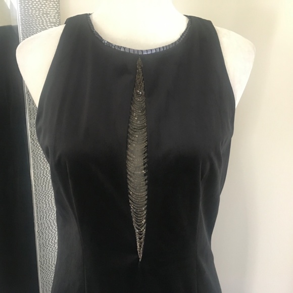 Elie Tahari Vaila Velvet Sheath dress NWT - Picture 4 of 8